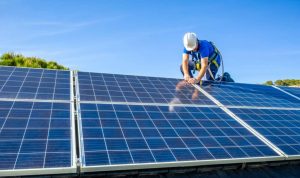 Installation et mise en production des panneaux solaires photovoltaïques à Chessy